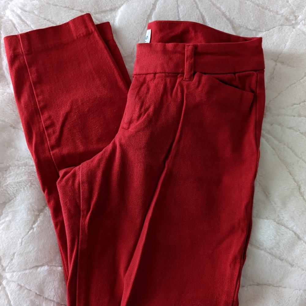 Old Navy Pixie Size 4 Regular - image 1